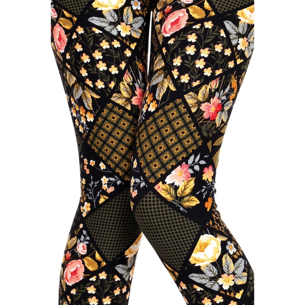 Painted Brushed Leggings- Checkered Flowers